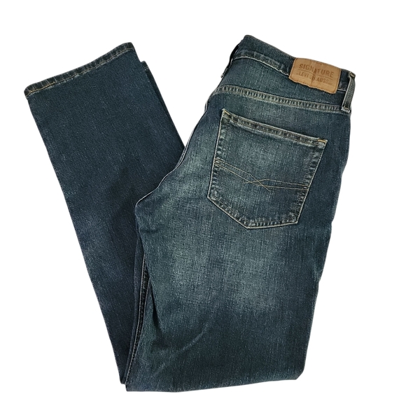 LEVI’S Signature Blue Straight Leg Jeans Classic Mid Wash w31/L30 - Picture 1 of 12